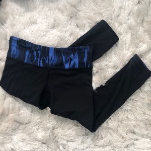 Lululemon reversible crops